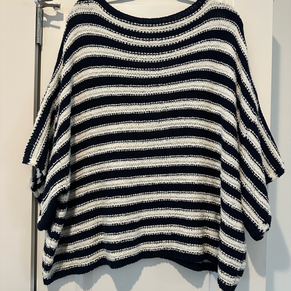 Anthropologie Navy and White Women's Sweater